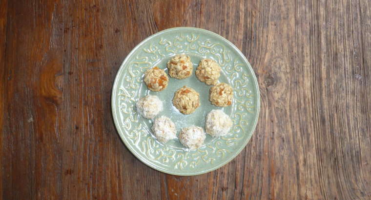 Mango-Oat Balls
